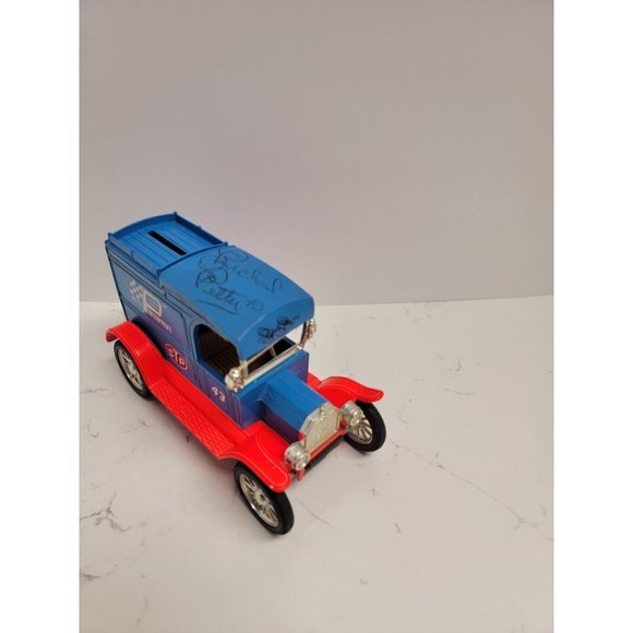 Nascar Richard Petty #43 VTG Autographed 1913 Ford Model T Delivery Coin Bank - Picture 10 of 14